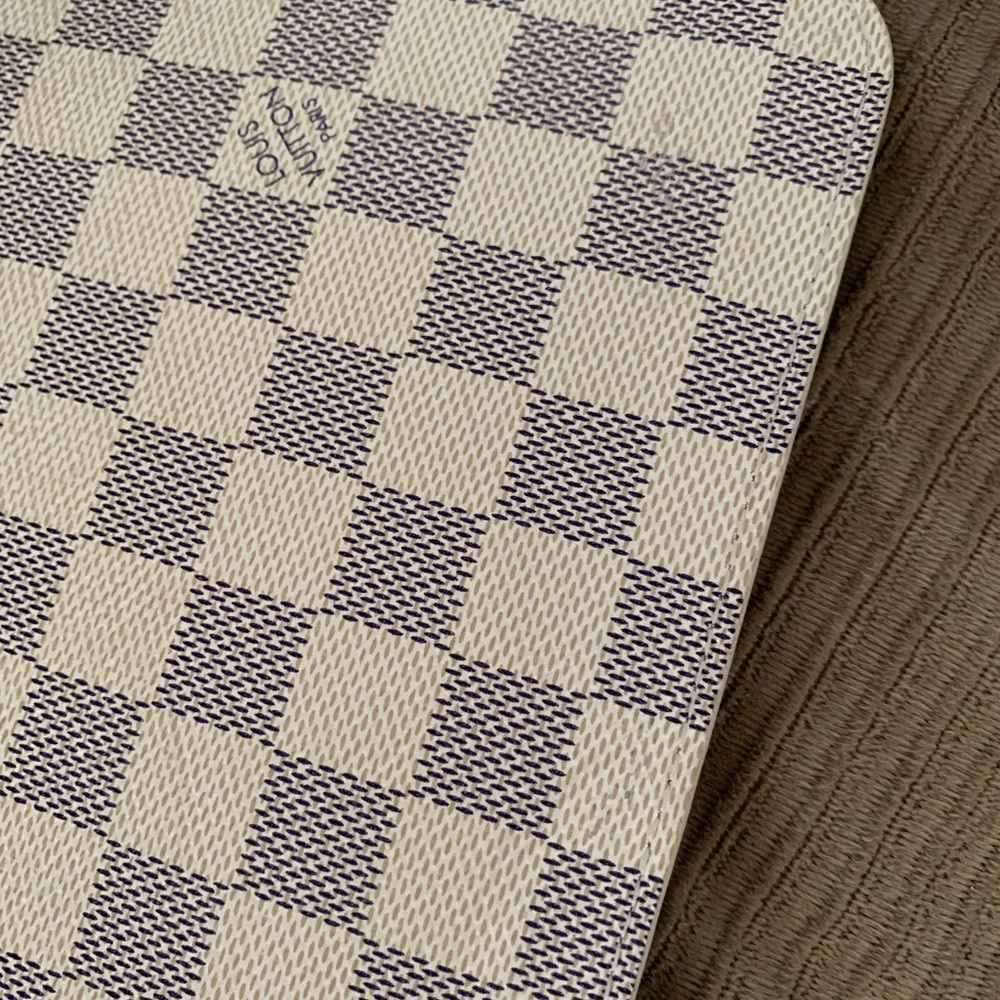SOLD-Neverfull Mm azur pouch - Picture 2 of 5
